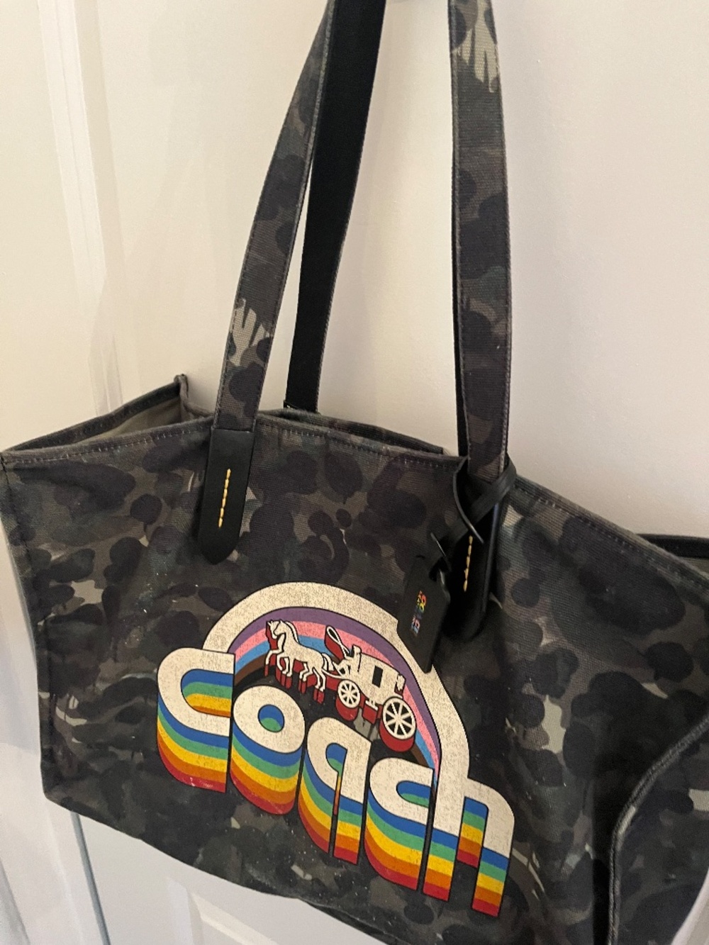 Coach Tote - Picture 4 of 12